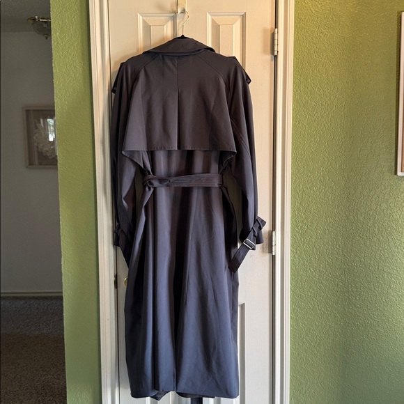 The Frankie Shop trench - Picture 8 of 10